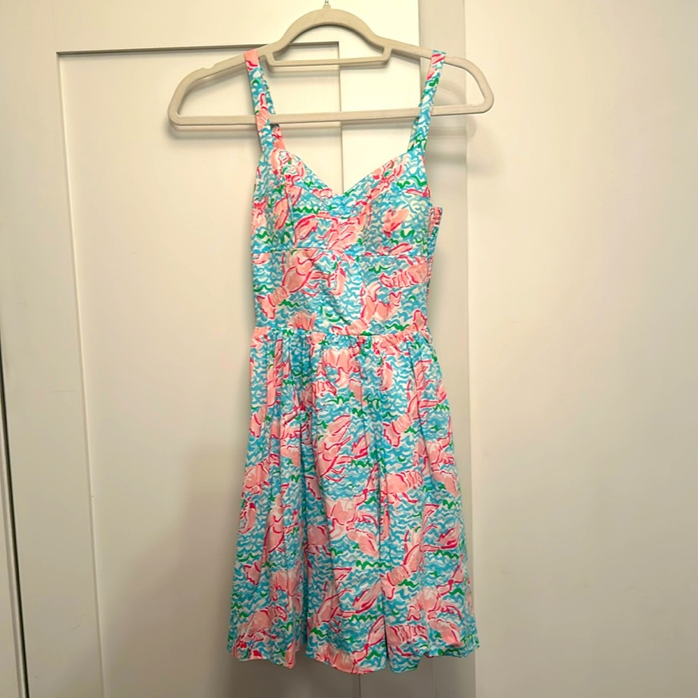 Lilly Pulitzer lobster print dress with sweetheart neckline. Size 0. Worn once!
